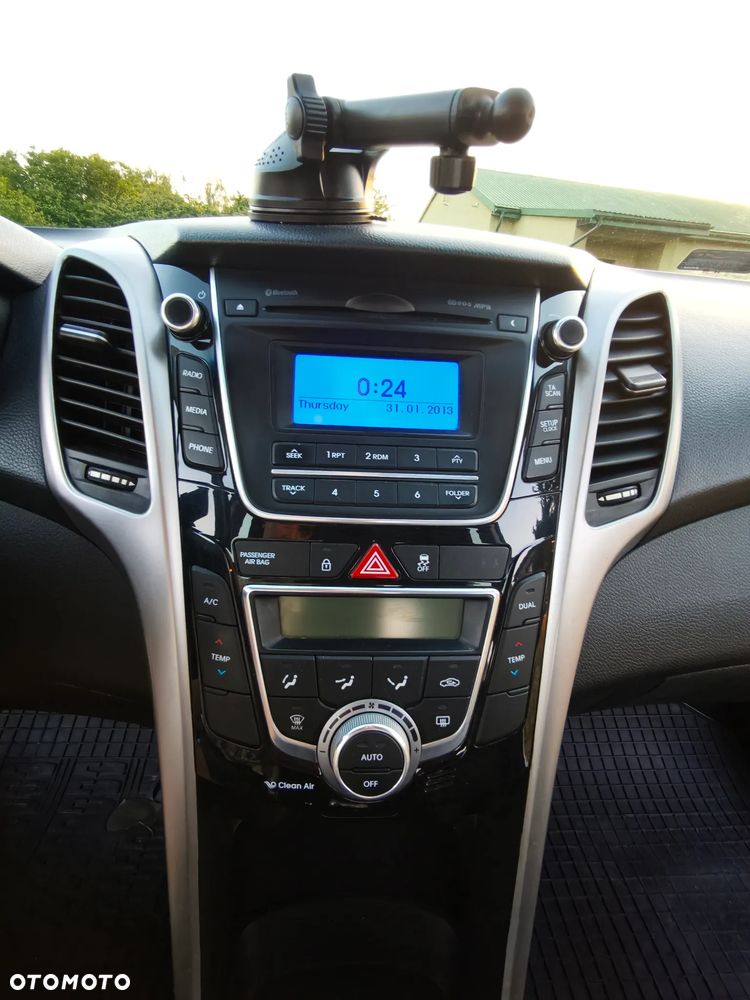 Hyundai i30 1.6 Comfort - 7