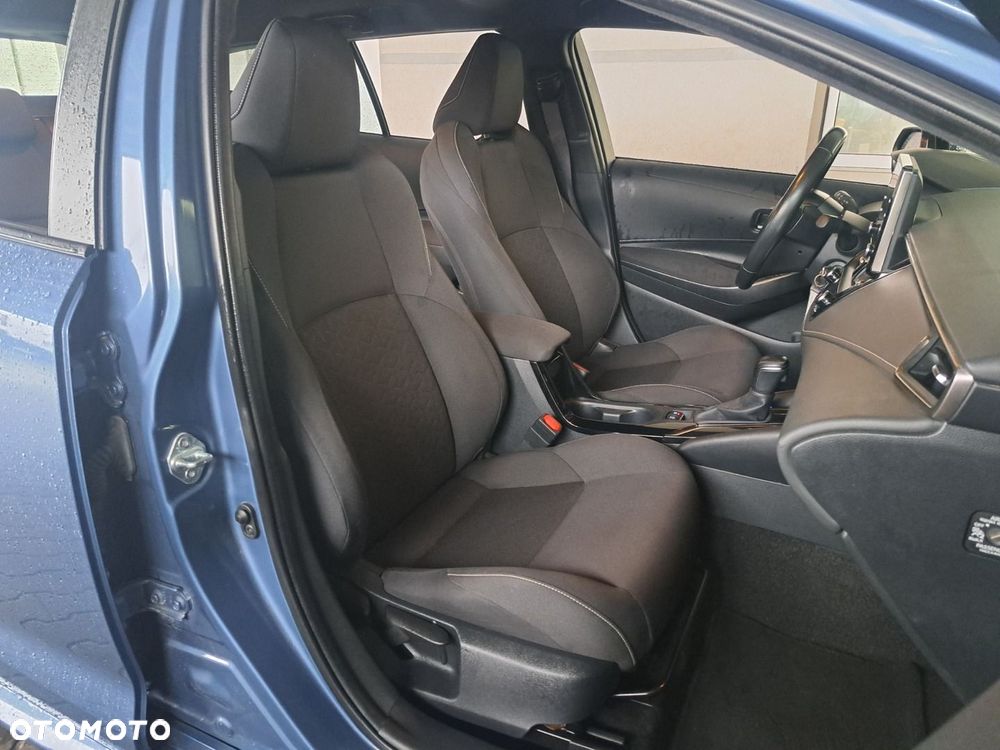 Toyota Corolla - 19