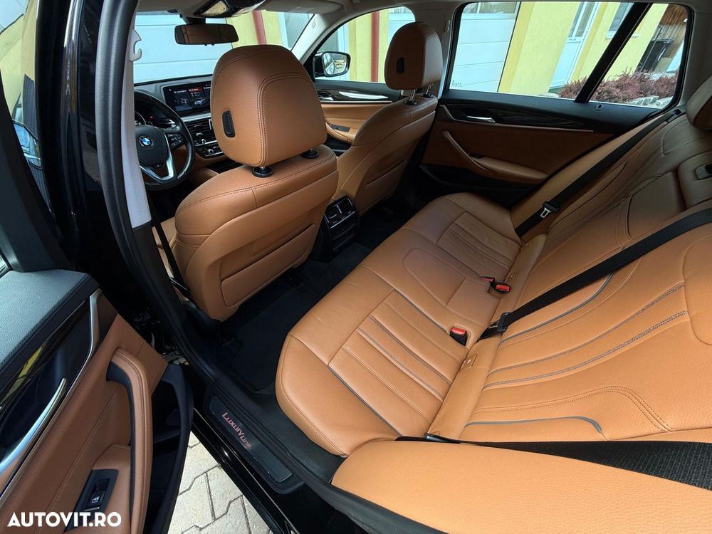 BMW Seria 5 520d xDrive Aut. Luxury Line - 11