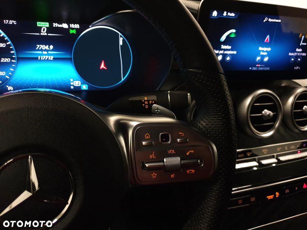 Mercedes-Benz GLC 300 de 4Matic 9G-TRONIC AMG Line Plus - 13