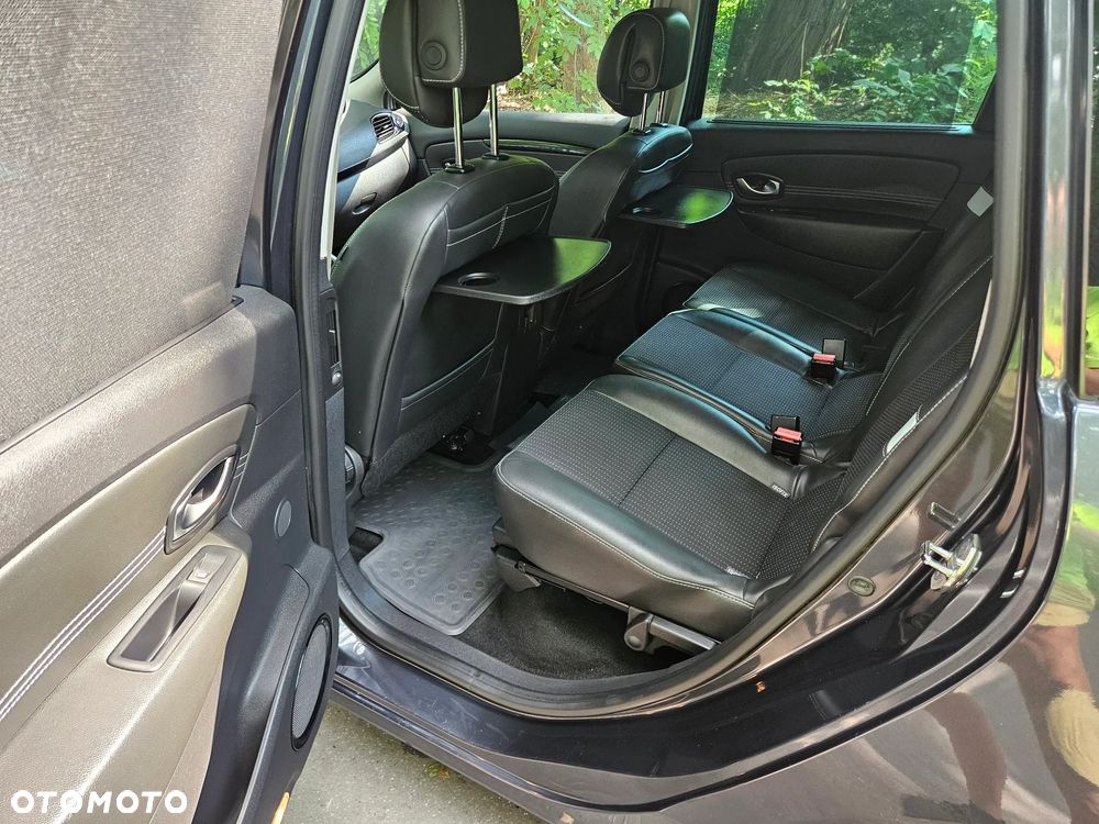 Renault Grand Scenic TCe 130 Bose Edition - 13