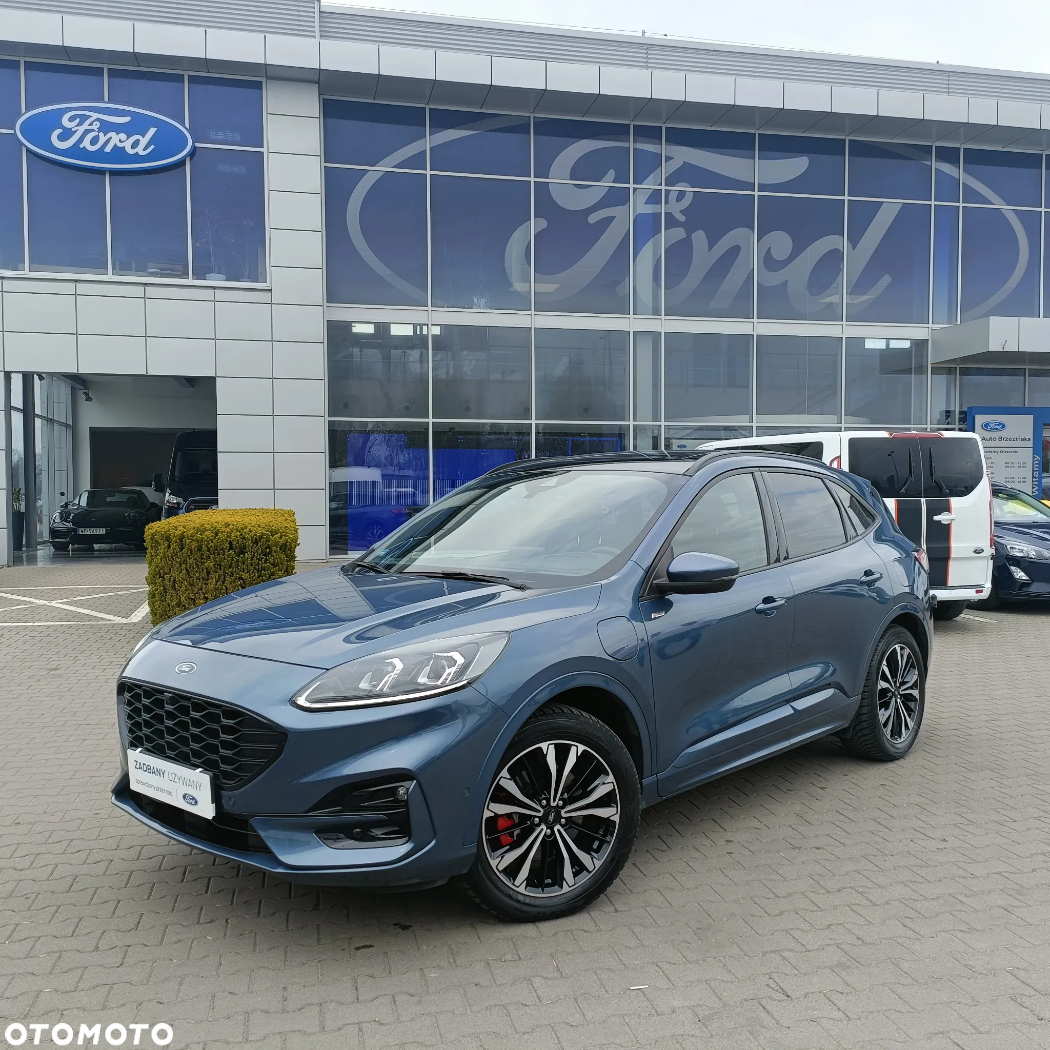 Ford Kuga 2.5P PHEV FWD ST-Line X - 3