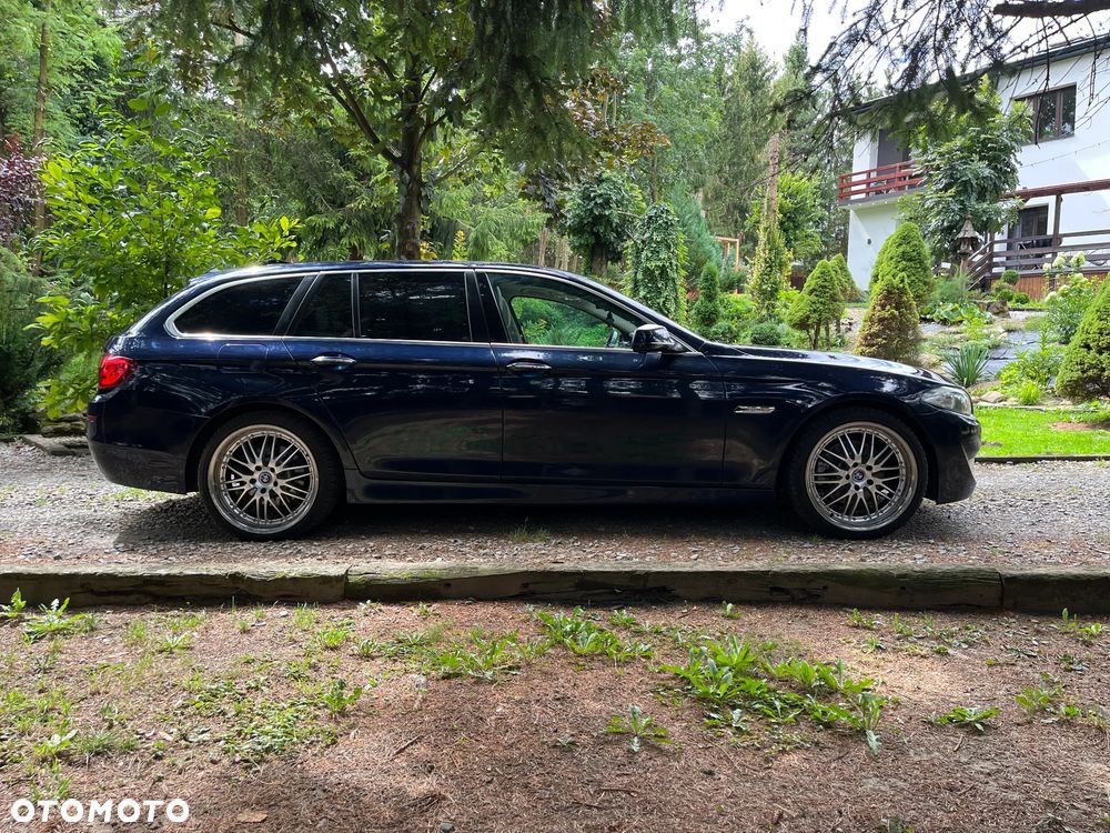 BMW Seria 5 520d - 5