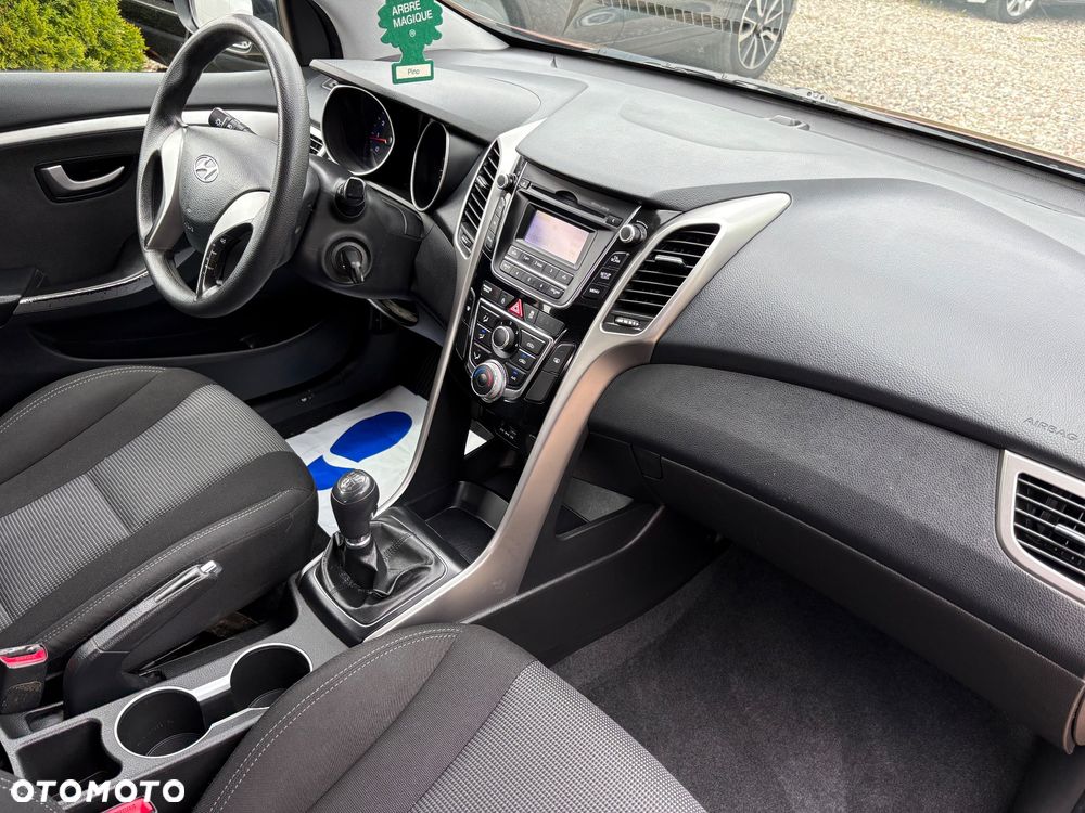 Hyundai i30 1.4 Classic - 23