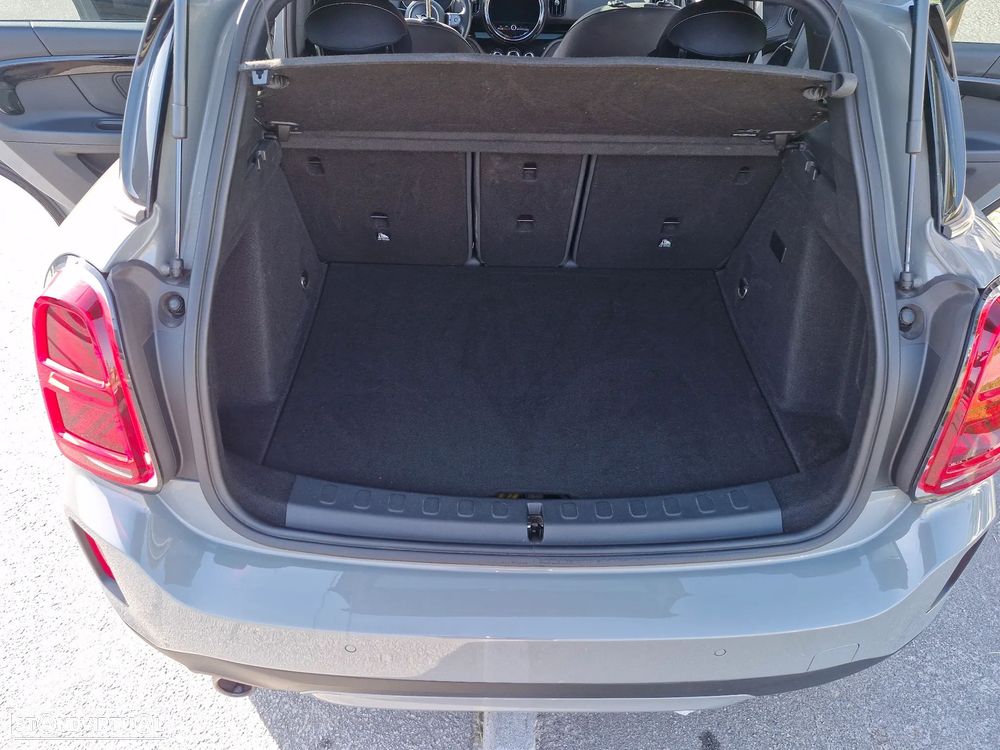 MINI Countryman Cooper SE ALL4 Auto - 11