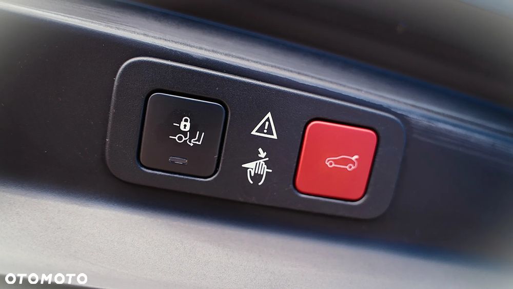 Peugeot 5008 - 19
