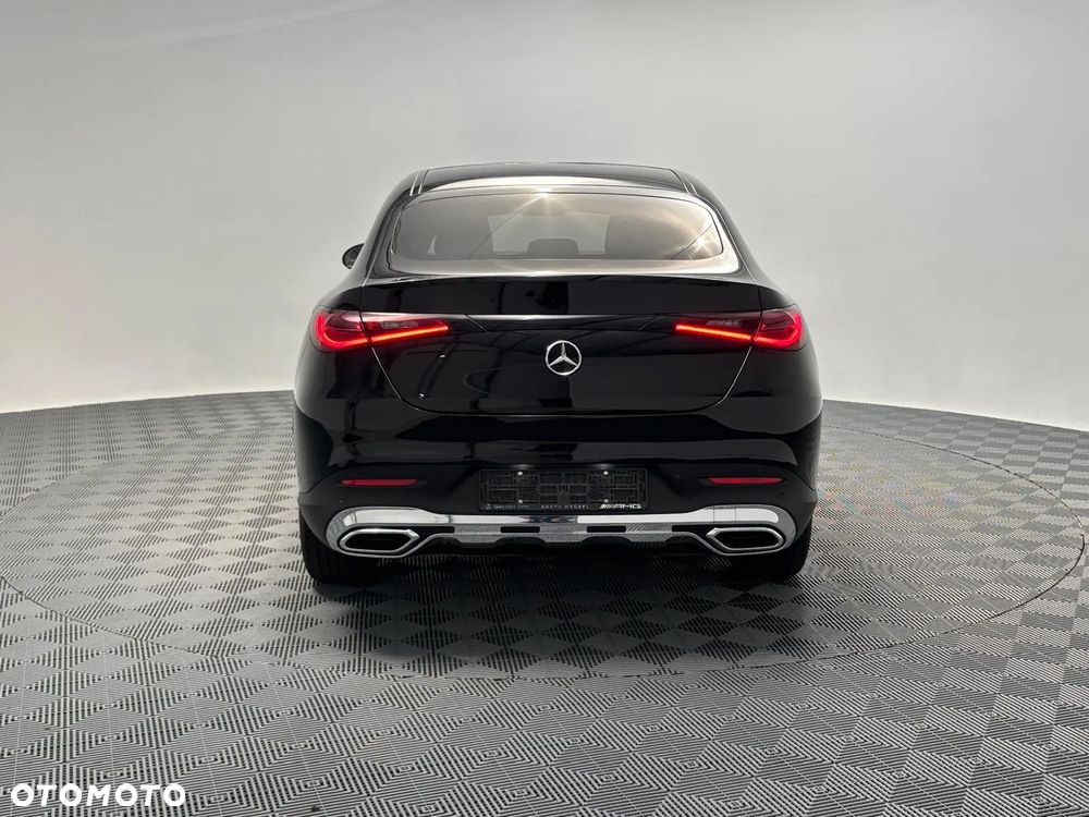 Mercedes-Benz GLC - 7