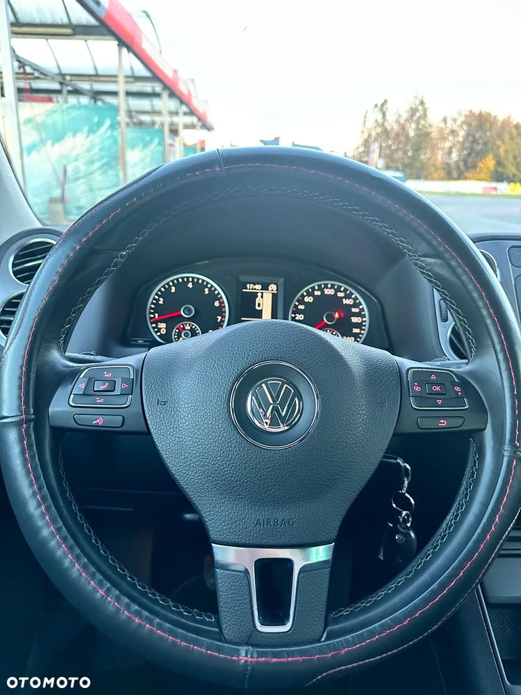 Volkswagen Tiguan - 40
