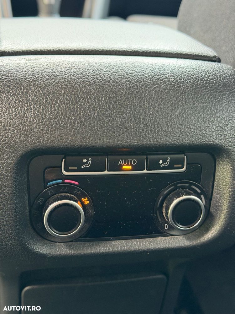 Volkswagen Sharan 2.0 TDI DSG Blue Motion Style - 9