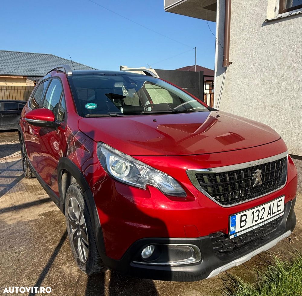 Peugeot 2008 1.2 PureTech Turbo Allure - 1