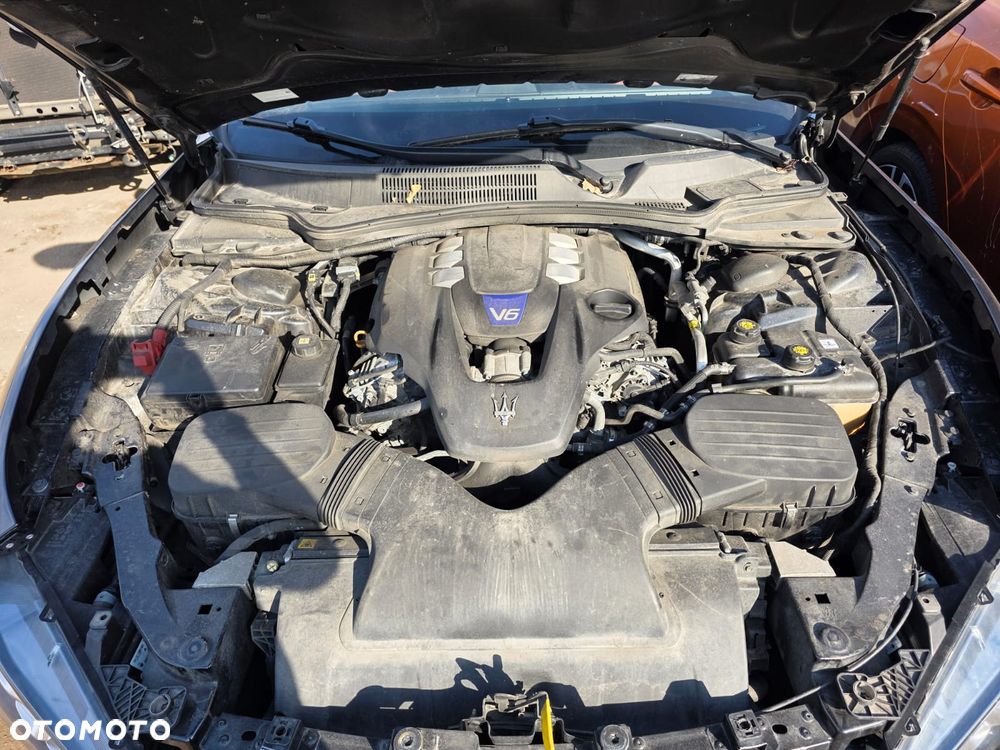 Maserati Ghibli Automatik S Q4 - 24