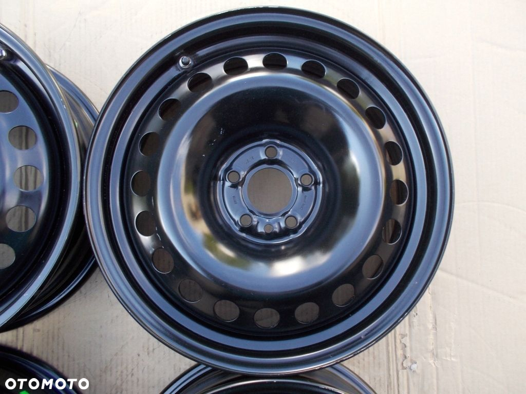 4x Felgi 16 Fiat 500L Tipo II Doblo Opel Combo D 6j 5x98 ET36,5 - 6