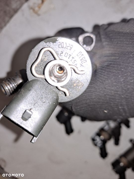 Wtryskiwacz Citroen Peugeot Ford 1.6 HDI 1.6 Tdci 0445110269, 0445110188 0445110239 - 4