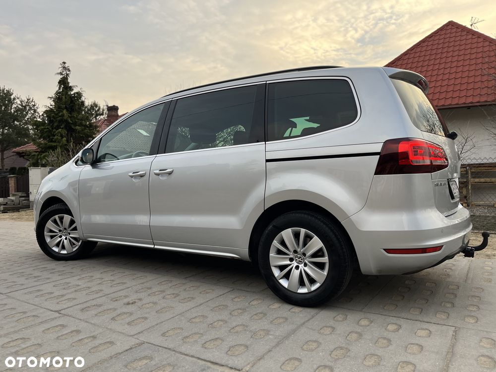 Volkswagen Sharan 2.0 TDI DSG 4MOTION (BlueMotion Technology) Sound - 28