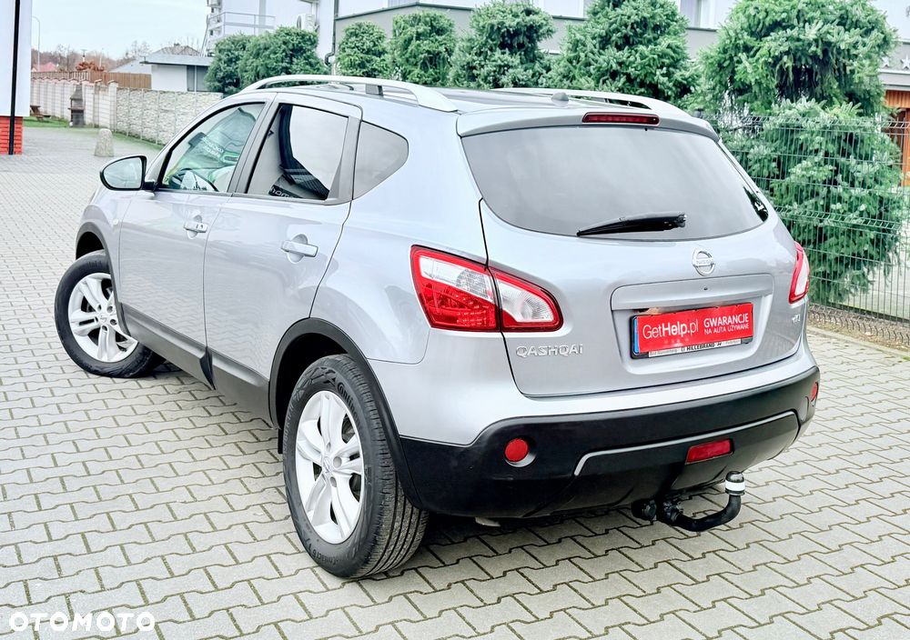 Nissan Qashqai 2.0 dCi 4 x 4 DPF tekna - 23
