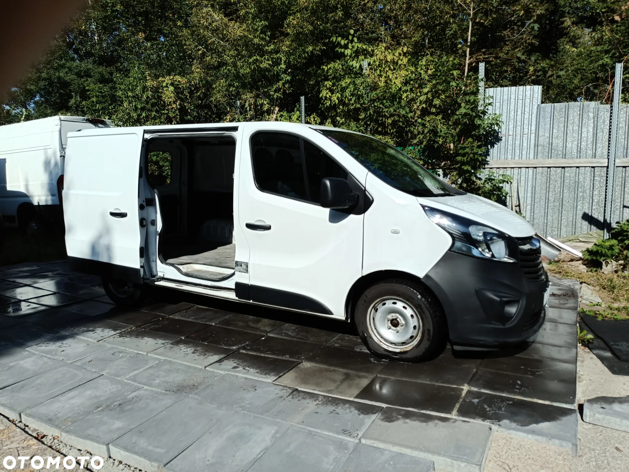 Opel VIVARO - 15