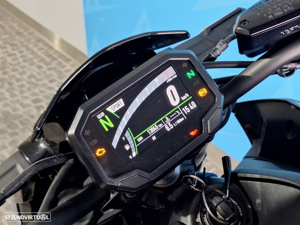 Kawasaki Z 900 - 10