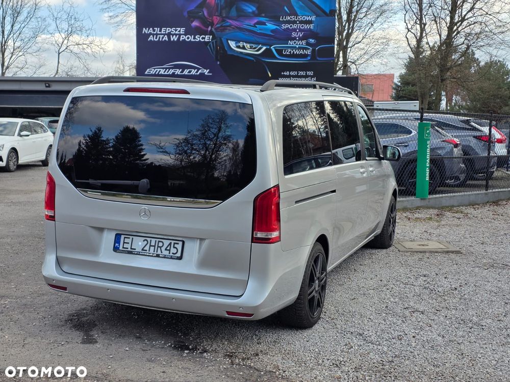 Mercedes-Benz Klasa V - 5