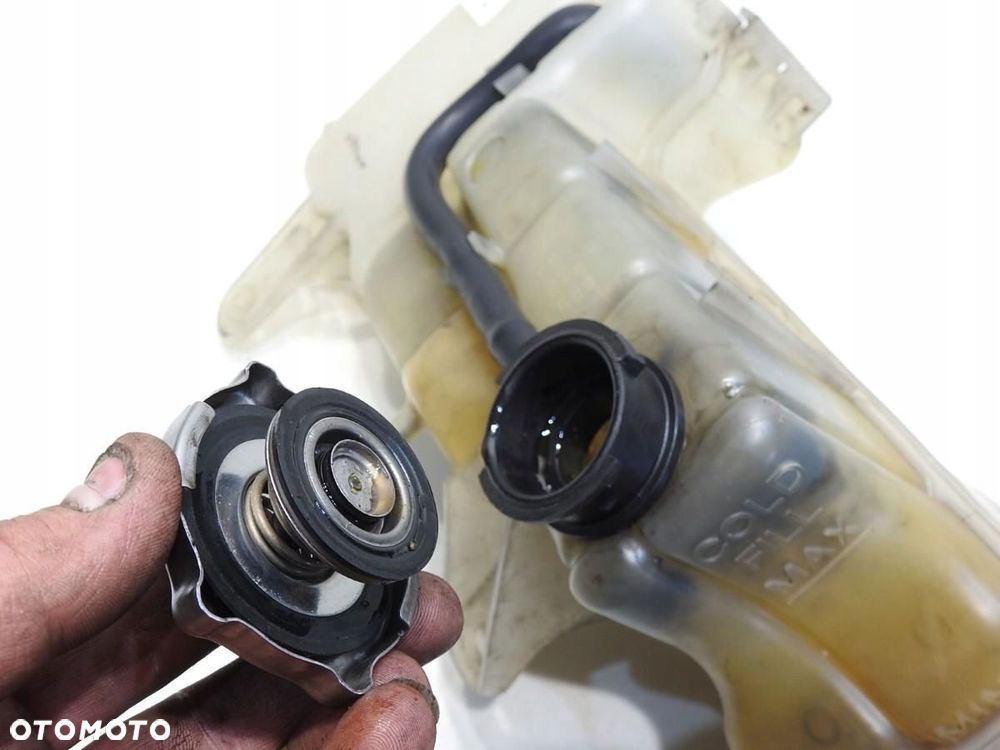 ZBIORNIK WYRÓWNAWCZY CHRYSLER 300C 3.0 CRD V6 04596466AF - 6