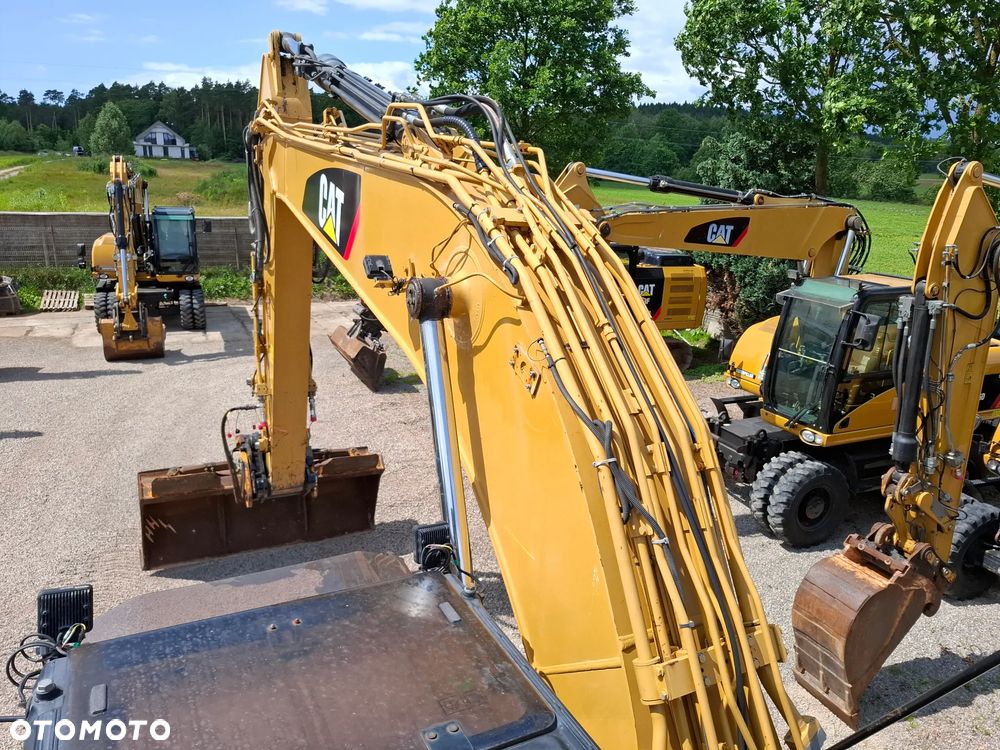 Caterpillar CAT 320 EL - 16