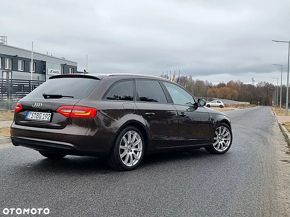 Audi A4 Avant 2.0 TDI DPF S line Sportpaket - 11