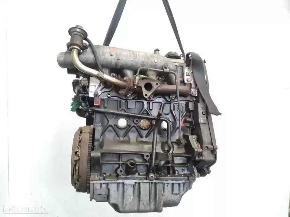 MOTOR COMPLETO VOLVO V40 BREAK FAMILIAR 1999 -D4192T2 - 4