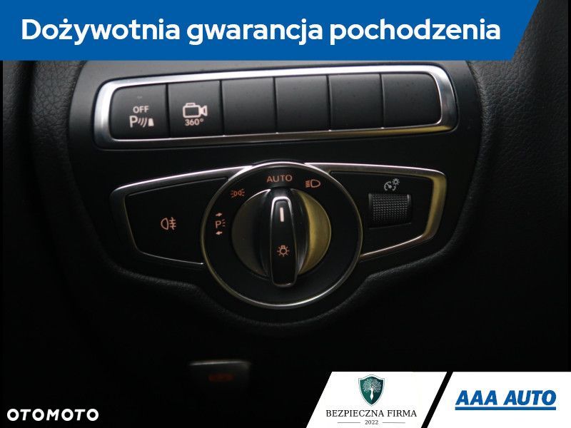 Mercedes-Benz GLC - 22