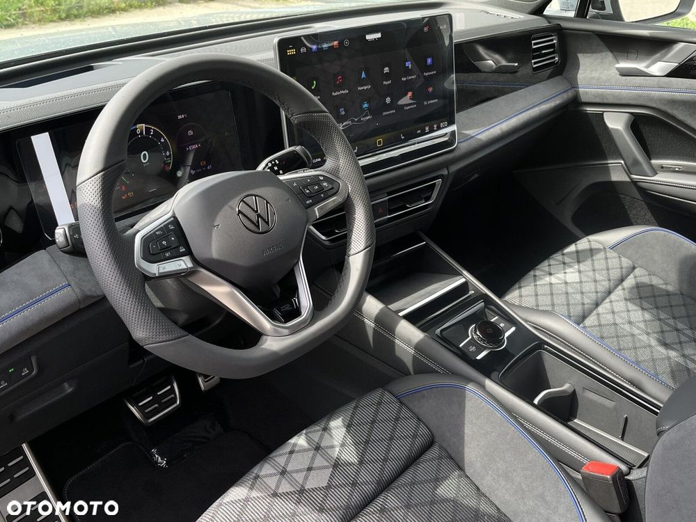 Volkswagen Tiguan - 30