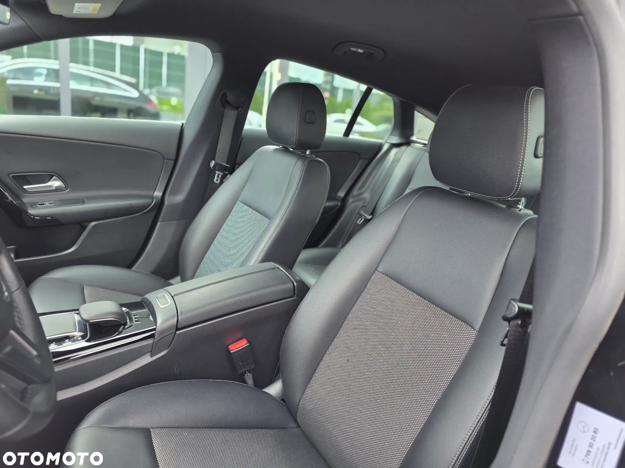 Mercedes-Benz CLA 200 AMG Line 7G-DCT - 18