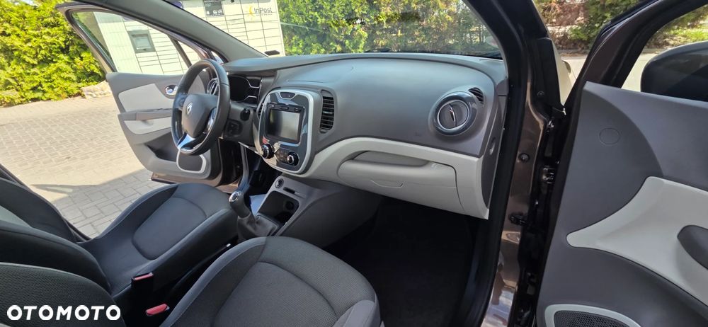 Renault Captur ENERGY dCi 90 Start&Stop Luxe - 36
