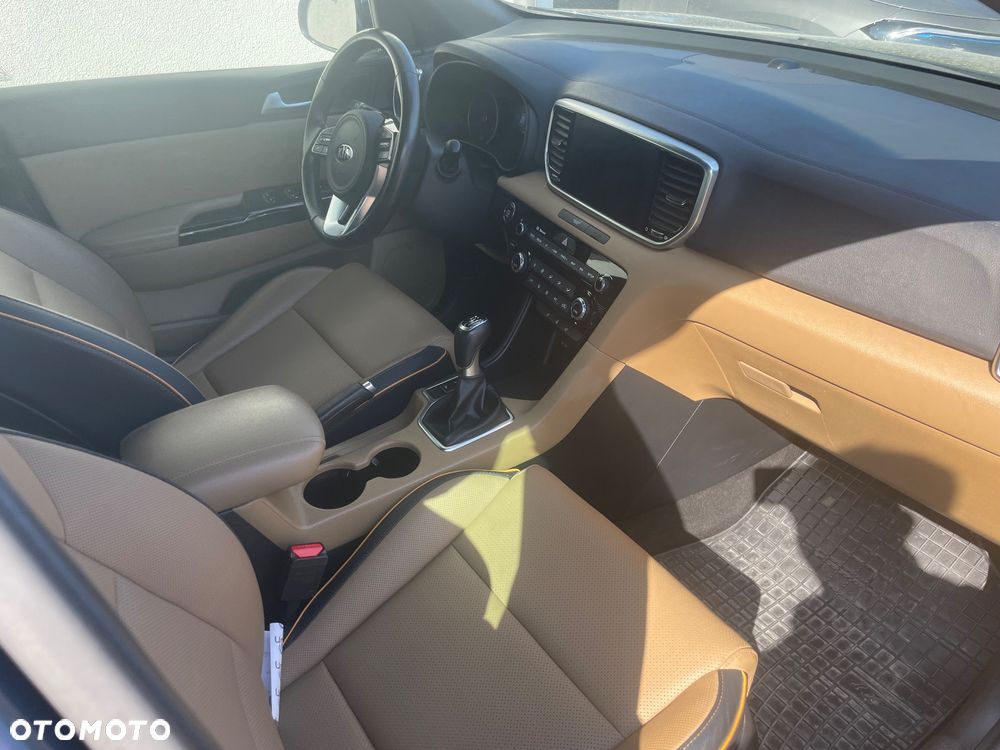 Kia Sportage 1.6 GDI L 2WD - 6