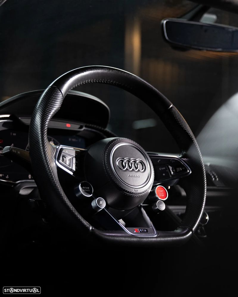 Audi R8 Coupé V10 plus 5.2 FSI quattro S tronic - 19