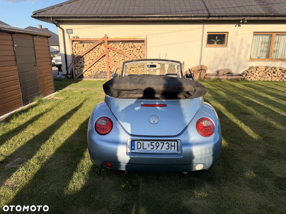 Volkswagen New Beetle - 5