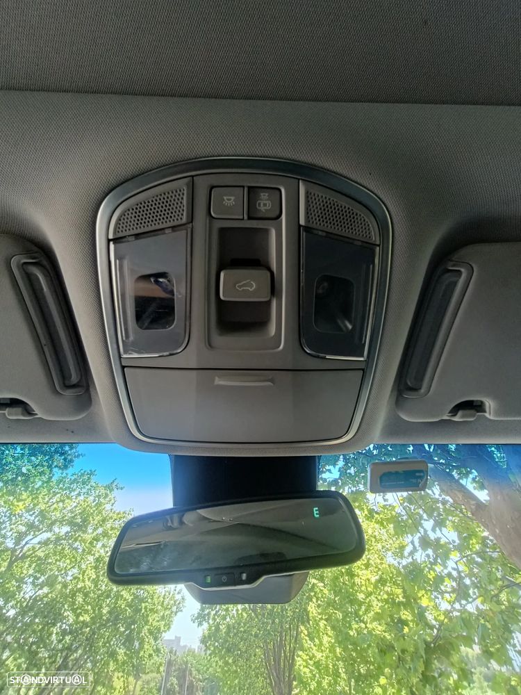 Hyundai Tucson 1.7 CRDi Premium DCT - 9