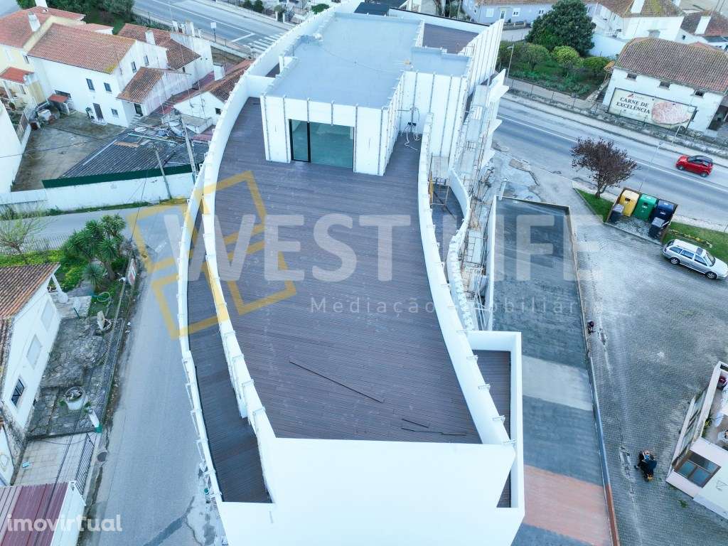 Apartamento T4+1 - Rooftop com piscina e churrasqueira - Acabamento... - Grande imagem: 4/30