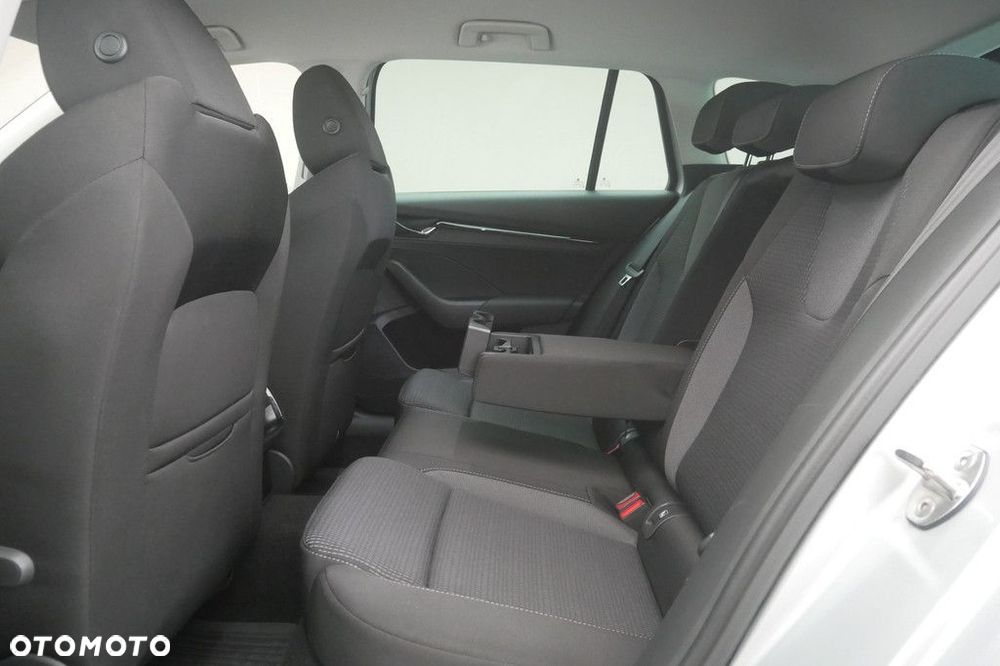 Skoda Octavia 1.5 TSI ACT Ambition DSG - 15