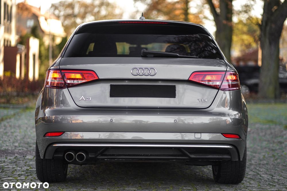 Audi A3 Sportback 2.0 TDI (clean diesel) Attraction - 3
