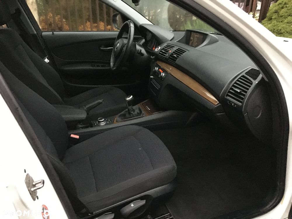 BMW Seria 1 116d Urban Line - 9