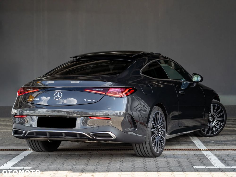 Mercedes-Benz CLE 300 mHEV 4-Matic AMG Line - 3