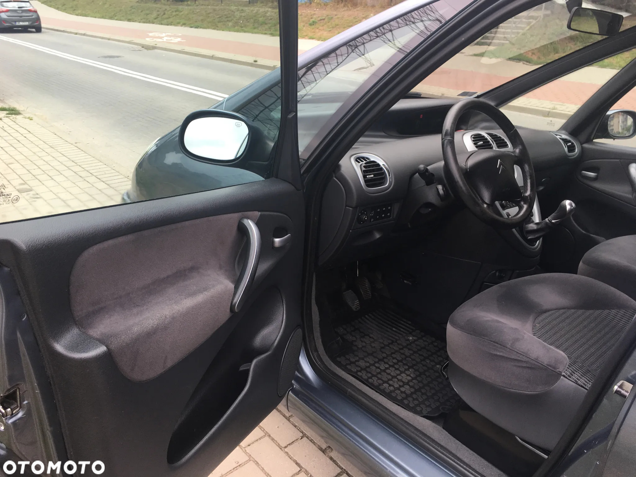 Citroën Xsara Picasso 1.6 HDI Exclusive - 16