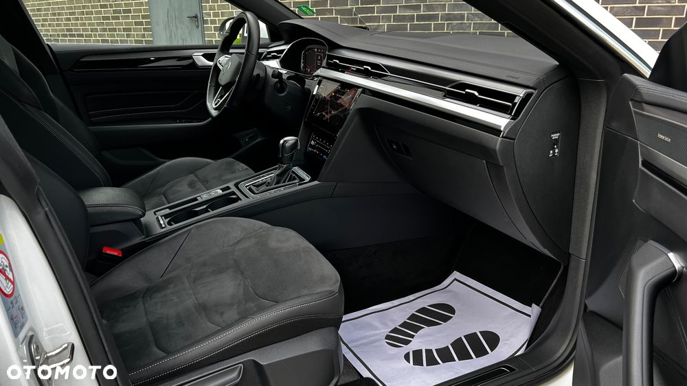 Volkswagen Arteon 2.0 TDI SCR 4Motion DSG R-Line - 35