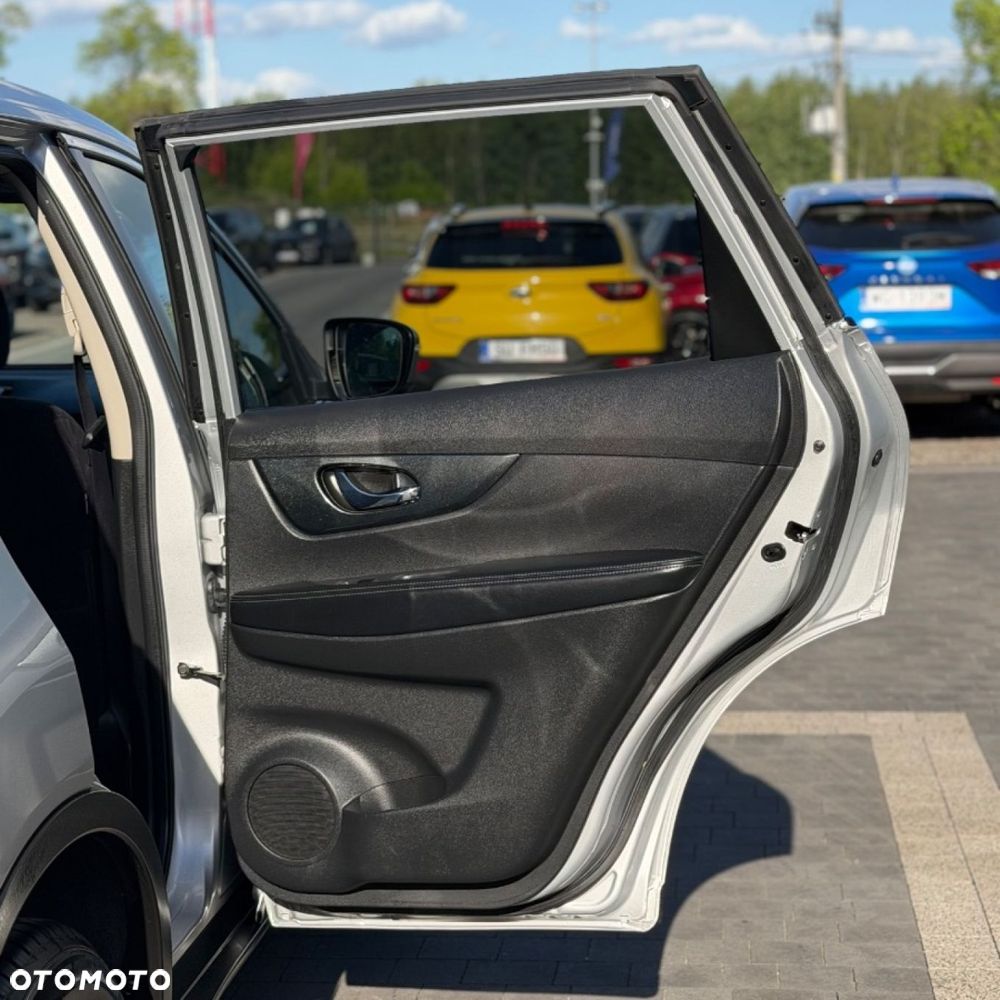 Nissan X-Trail - 32