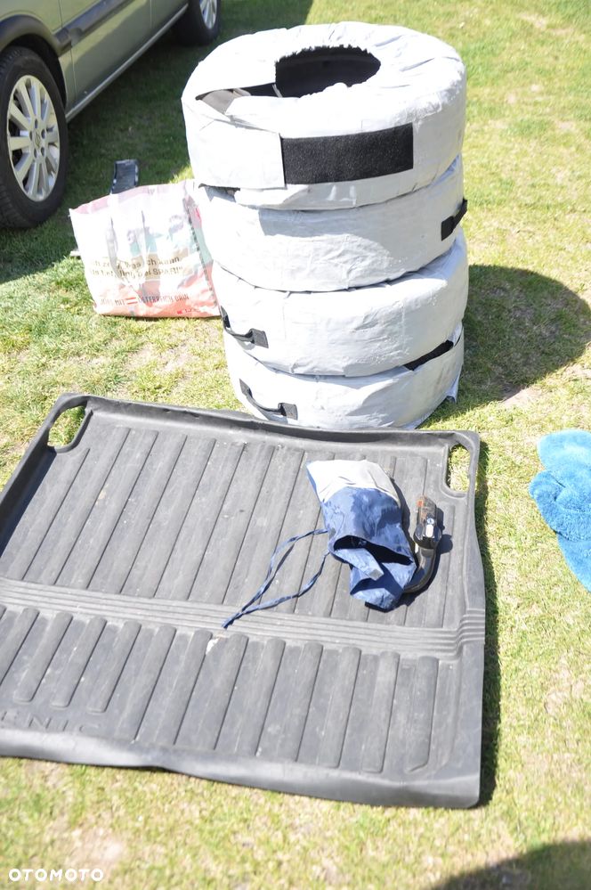 Renault Scenic 2.0 16V Expression - 27