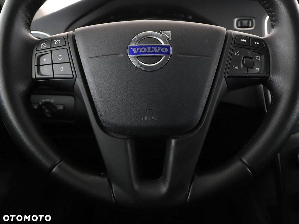 Volvo V40 T2 Linje You - 22