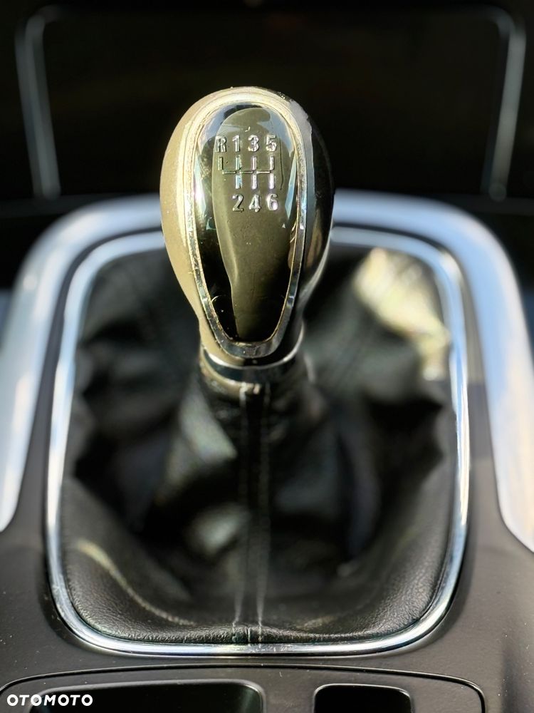 Opel Insignia 1.8 Cosmo - 32