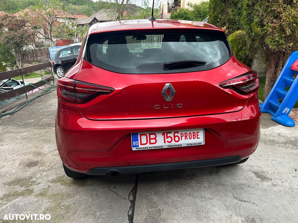 Renault Clio - 21