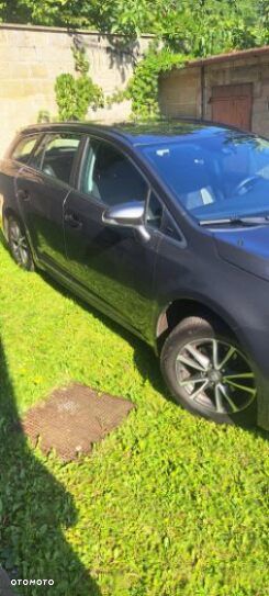 Toyota Avensis Touring Sports 1.8 Comfort - 4