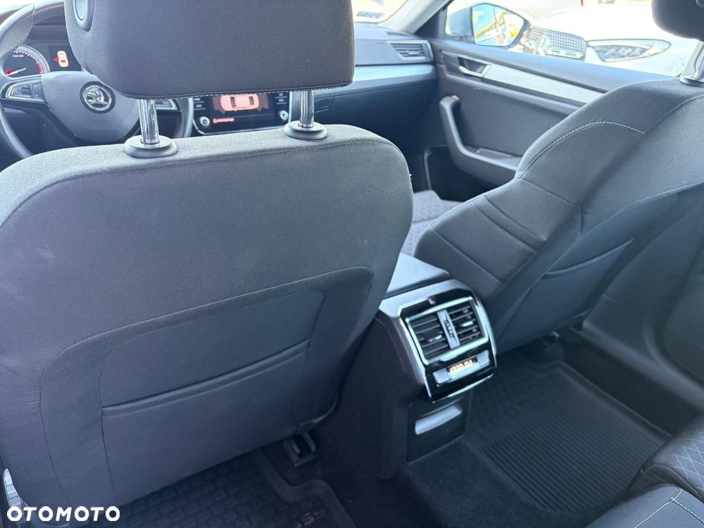 Skoda Superb 1.5 TSI Ambition - 21