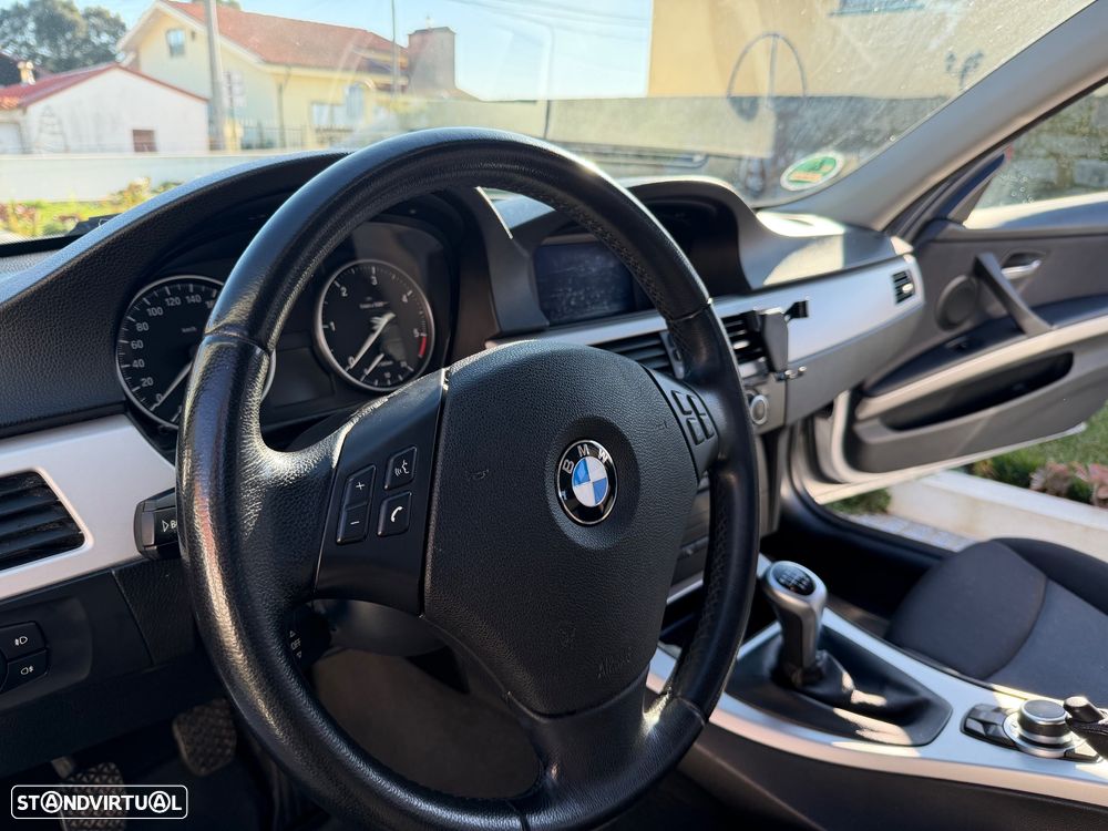 BMW 318 d DPF Edition Sport - 3