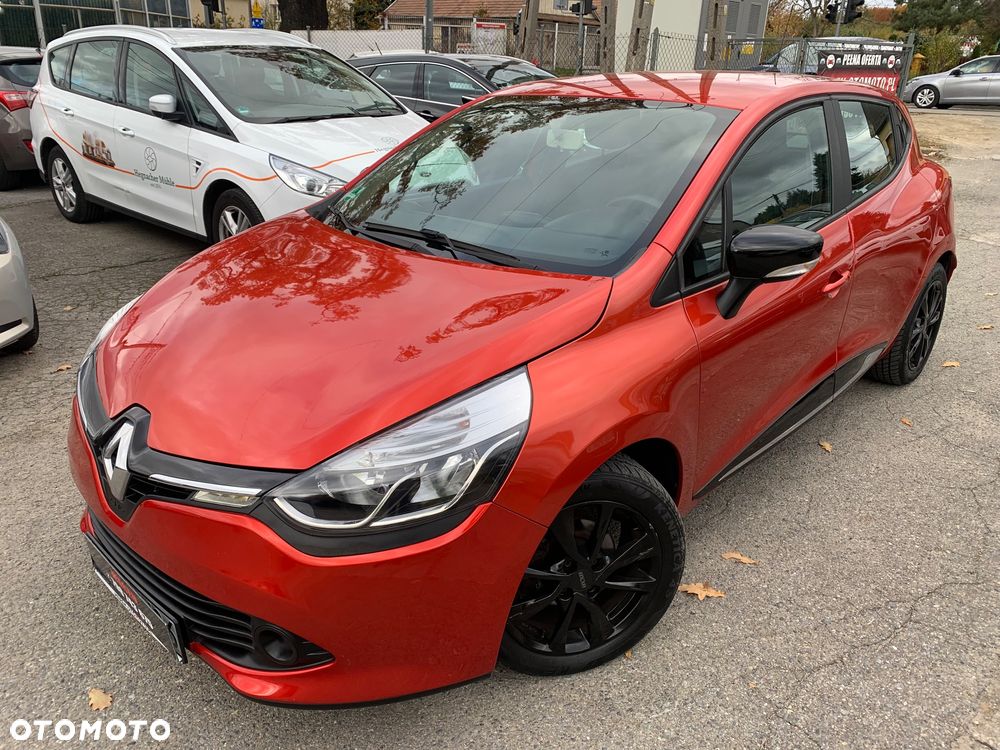 Renault Clio 1.2 16V 75 Limited - 10